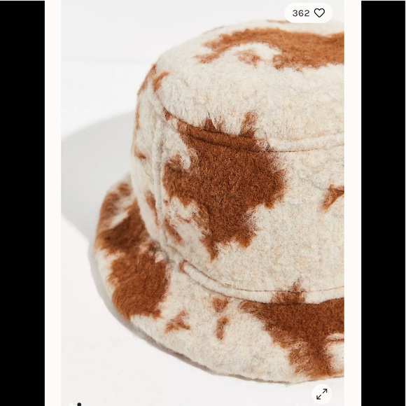 Anna Sui Cowhide Shearling Bucket Hat - Picture 4 of 6